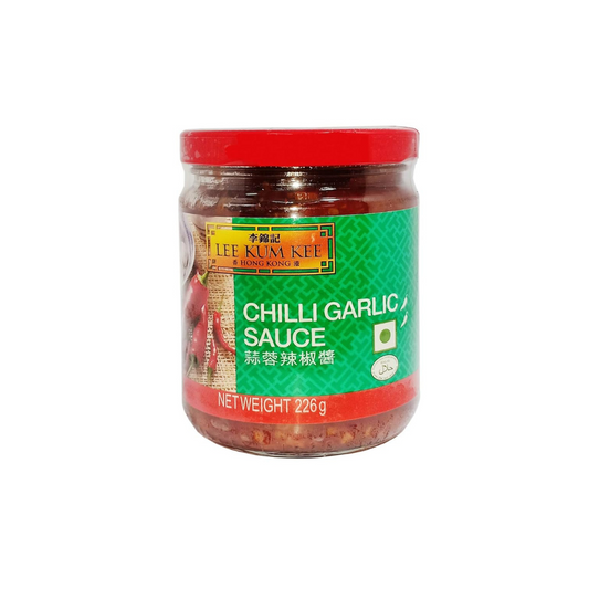 Lee Kum Kee Chilli Garlic Sauce, 226 g